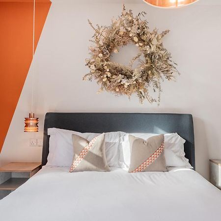 Esperance - Brand New Luxury Studio With Parking 鲍内斯温德米尔 外观 照片